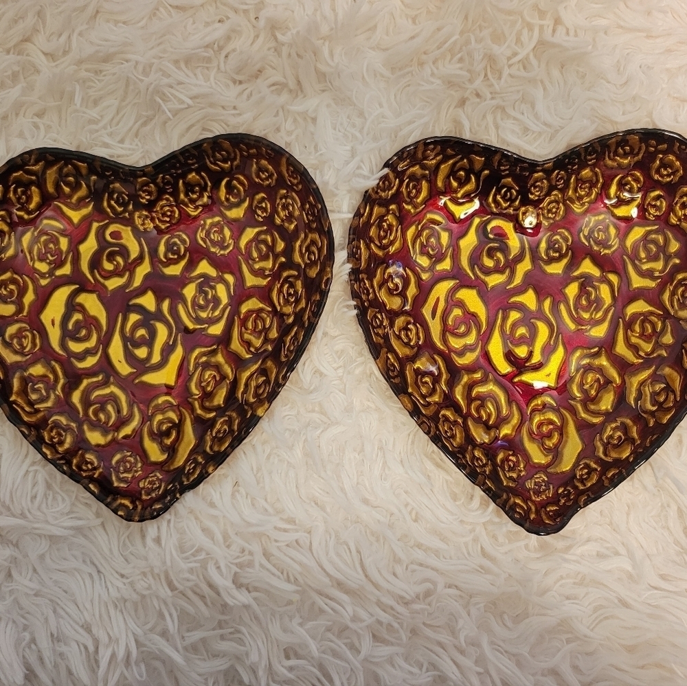 Arda Glass Hearts - Picture 5 of 9